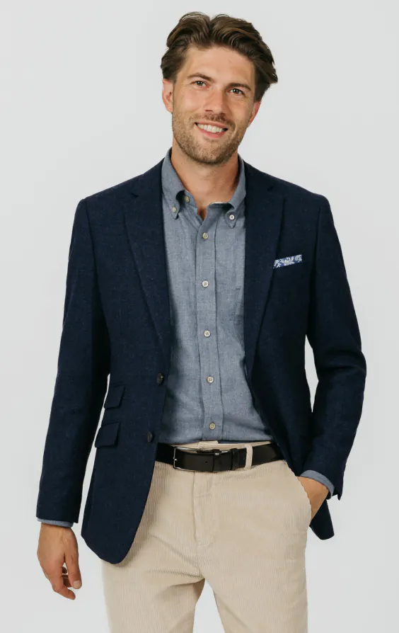 Marineblau Tweed Jackett mit Fischgrätmuster Marineblau Tweed Jackett mit Fischgrätmuster
