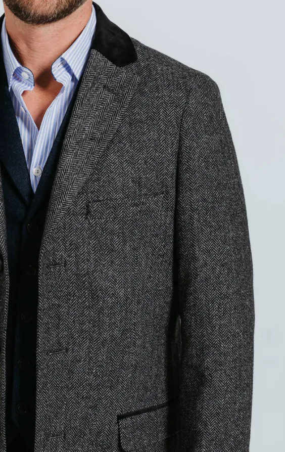 Grauer Fischgräten Tweed Mantel mit Samt Details - photo 4
