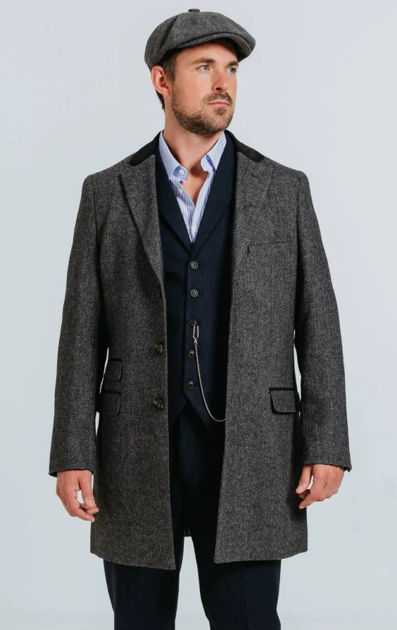 Grauer Fischgräten Tweed Mantel mit Samt Details