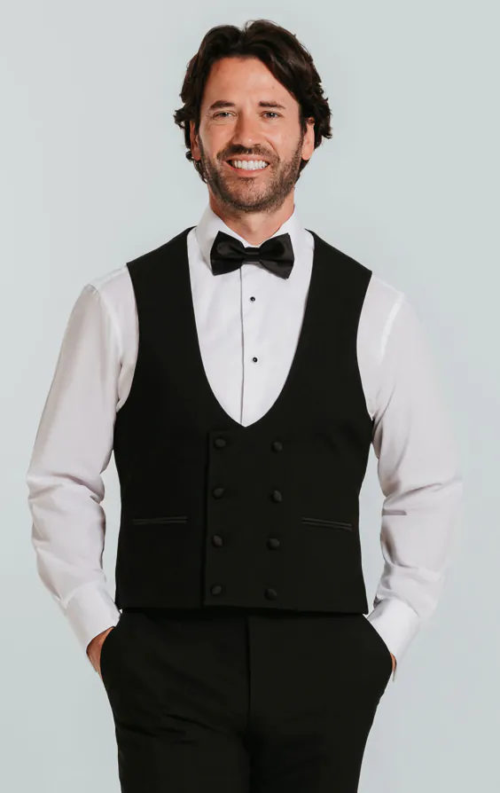 Schwarzer Slimfit Smoking mit Steigendem Revers, 3-Teilig - photo 1 Schwarzer Slimfit Smoking mit Steigendem Revers, 3-Teilig - photo 1