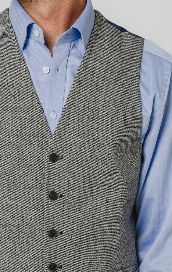 Grau Twill Tweed Weste - photo 1