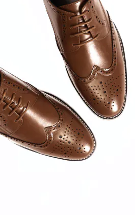 Tan Derby Brogue Schuhe