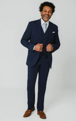 Blau Anzug mit Steigendes Revers